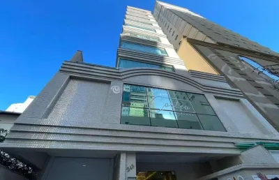 Apartamento com 2 suítes e vaga dupla no residencial corteo – meia praia
