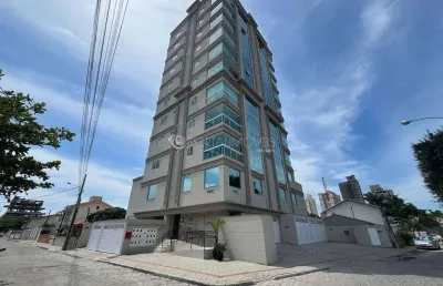 Seu refúgio em porto belo: apartamento mobiliado com área de lazer completa no residencial imperador