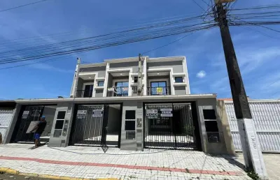 Casa geminada no perequê: 3 suítes, 2 vagas e acabamento de alta qualidade por r$850.000