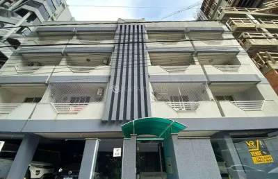 Apartamento com 3 quartos - semi mobiliado em meia praia - itapema