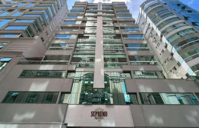 Apartamento com 3 quartos à venda na Rua 292, 140, Meia Praia, Itapema