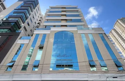 Apartamento mobiliado de 2 suítes com churrasqueira a carvão - brilhante residence - meia praia, itapema/sc