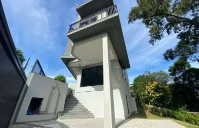 Casa de alto padrão com vista para o mar e piscina no condomínio residencial porto belo
