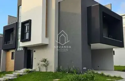 Casa triplex em condominio fechado - 3 quartos - 2 suítes