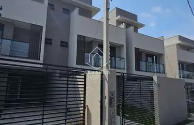 Sobrado triplex frente de rua - vista alegre - 184m²