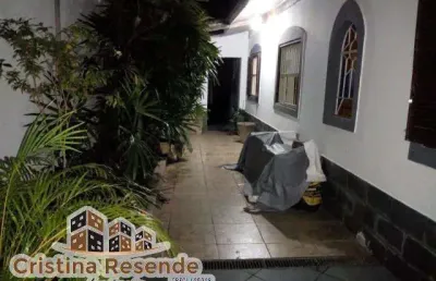 Casa com 6 quartos à venda no morro do algodão, caraguatatuba , 360 m2 por r$ 450.000