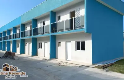 Casa em condomínio fechado com 2 quartos à venda no massaguaçu, caraguatatuba  por r$ 350.000