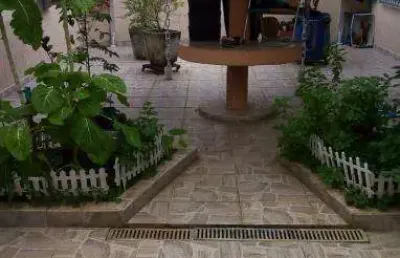 Casa com 4 quartos à venda na rua joaquim aurélio nabuco de araújo, jardim britânia, caraguatatuba, 360 m2 por r$ 720.000