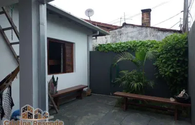 Casa com 3 quartos à venda na rua joaquim aurélio nabuco de araújo, indaiá, caraguatatuba, 311 m2 por r$ 680.000