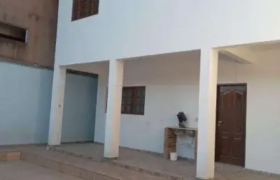 Casa com 3 quartos à venda na estufa ii, ubatuba , 225 m2 por r$ 700.000