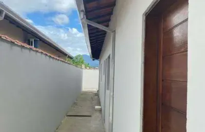 Casa com 2 quartos à venda no balneário dos golfinhos, caraguatatuba , 127 m2 por r$ 300.000