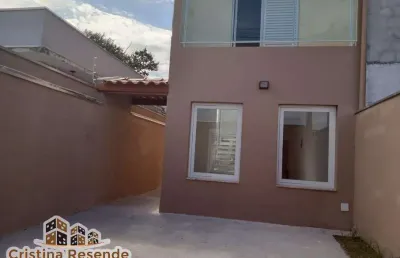 Casa com 2 quartos à venda no balneário dos golfinhos, caraguatatuba  por r$ 420.000