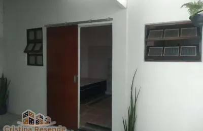 Casa com 3 quartos à venda na praia das palmeiras, caraguatatuba  por r$ 320.000