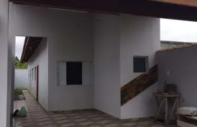 Casa com 2 quartos à venda no balneário dos golfinhos, caraguatatuba  por r$ 495.000