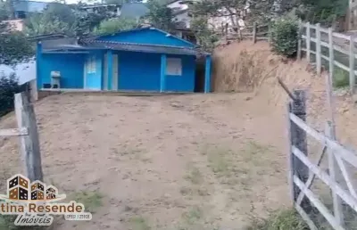 Casa com 2 quartos à venda no bairro alto, natividade da serra  por r$ 150.000