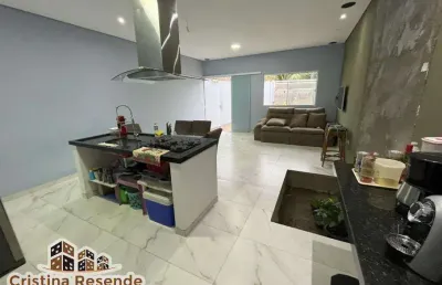 Casa com 2 quartos à venda no martim de sá, caraguatatuba , 300 m2 por r$ 580.000