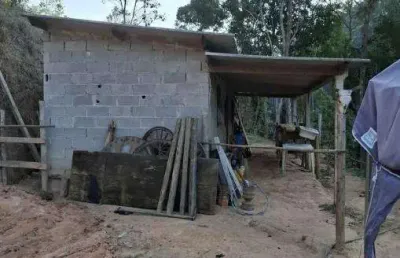 Chácara / sítio com 1 quarto à venda no laranjal, natividade da serra , 72600 m2 por r$ 300.000