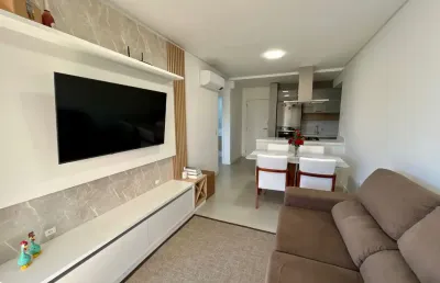 Apartamento com 2 quartos em home clube na praia de palmas