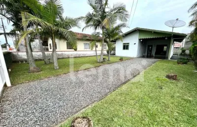 Casa com 2 quartos à venda no itajubá, barra velha , 80 m2 por r$ 500.000