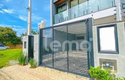 Casa com 3 quartos à venda no itacolomi, balneário piçarras , 154 m2 por r$ 930.000