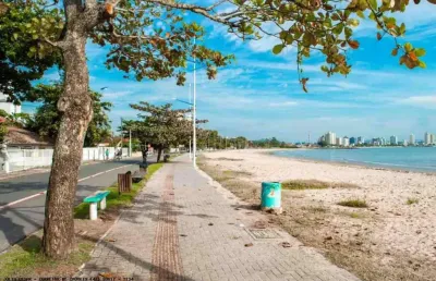 Terreno à venda na Rua João Abraão, Praia Alegre, Penha