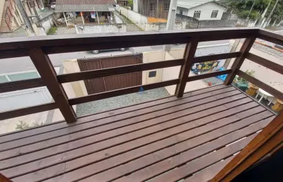Casa tipo sobrado 03 dormitorios em itajai bairro cordeiros