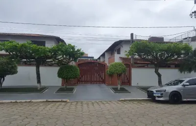 Sobrado em condomínio para venda com 03 quartos em caioba