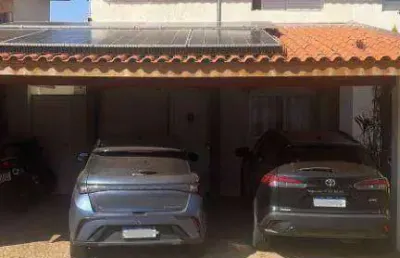 Casa à venda no mon village com 2 dormitórios e 2 vagas de garagem / próximo a av danilo galeazzi
