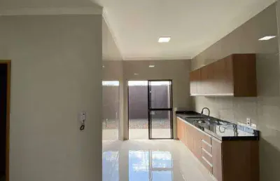 Casa à venda no setsul ii com 3 dormitórios e 2 vagas de garagem / próximo a leroy merlin