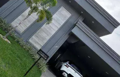 Casa à venda no recanto do lago com 3 dormitórios e 2 vagas de garagem / próximo a represa municipal