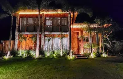 Casa em condomínio fechado com 5 quartos à venda na Condomínio Praia Bella, 291, Praia do Forte, Mata de São João