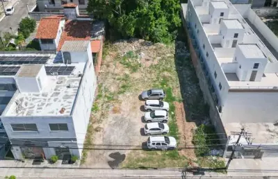 Terreno à venda no bairro jardim aeroporto em lauro de freitas/ba