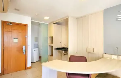 Mercure boulevard side - 01 quarto - aluguel - studio mobiliado com 50m² no caminho das árvores.