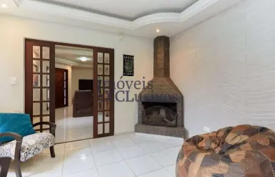 Casa com 4 quartos à venda na reinaldo koop, 136, boqueirão, curitiba por r$ 1.500.000