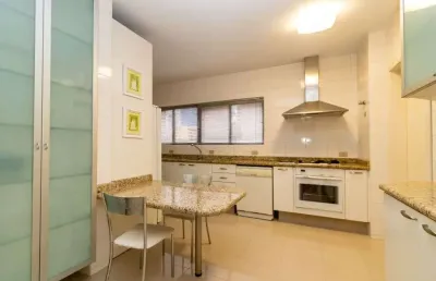 Apartamento com 3 quartos para alugar na rua buenos aires, 258, batel, curitiba por r$ 10.000
