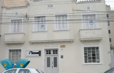Apartamento com 2 quartos  para alugar, 80.00 m2 por r$2450.00  - centro - curitiba/pr