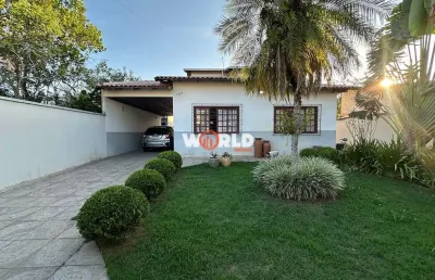 Casa com 4 quartos à venda no Parque Agari, Paranaguá 