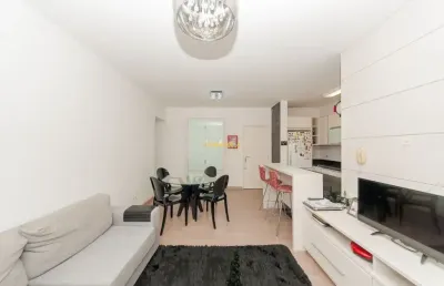 Apartamento semi mobiliado no batel 2 quartos 1 vaga 70m²