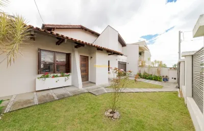 Casa 3 dormitórios (1 suíte), 3 banheiros e 4 vagas no uberaba.