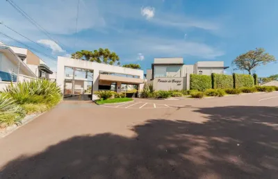 Paraíso do bosque - terreno em condominio fechado, 592m2 no abranches.