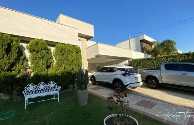 Casa em condomínio fechado com 4 quartos à venda na Rua das Tarumãs, Jardins Lisboa, Goiânia