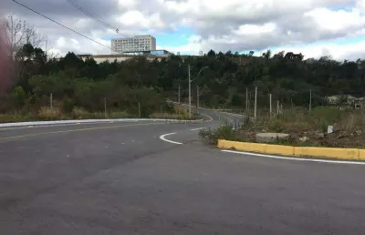 Terreno à venda na Rua Assis Brasil, 100, Ferroviário, Garibaldi