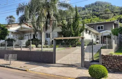 Casa à venda, 4 quartos, 1 suíte, 2 vagas, centro - são vendelino/rs
