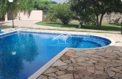 Linda chácara há 3 minutos do parque ecológico de indaiatuba