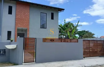 Casa em condomínio fechado com 2 quartos à venda na servidão rosalina amélia dos santos, são joão do rio vermelho, florianópolis, 180 m2 por r$ 515.000
