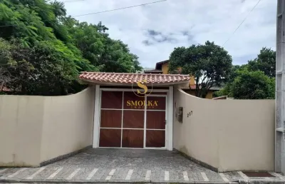 Casa em condomínio fechado com 3 quartos à venda na servidão tomaz joão damázio, são joão do rio vermelho, florianópolis, 450 m2 por r$ 950.000