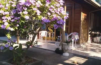 Casa em condomínio fechado com 4 quartos à venda na avenida astrogildo quadros, pinheira, palhoça, 260 m2 por r$ 695.000