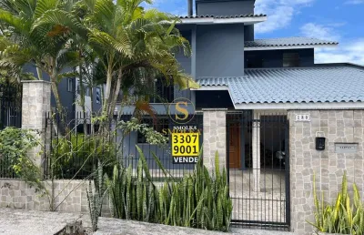 Casa em condomínio fechado com 3 quartos à venda na rua dos flamingos, pedra branca, palhoça, 218 m2 por r$ 1.800.000