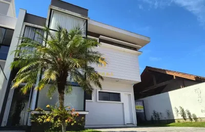 Casa em condomínio fechado com 3 quartos à venda na rua do beija-flor, lagoa da conceição, florianópolis, 191 m2 por r$ 2.200.000