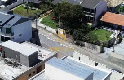 Casa em condomínio fechado com 3 quartos à venda na servidão do falcão, ingleses do rio vermelho, florianópolis, 143 m2 por r$ 800.000